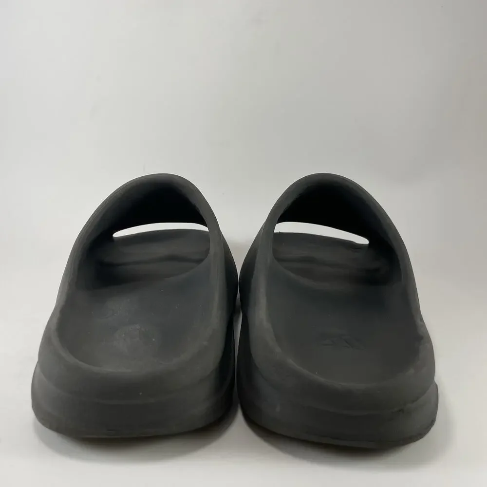 Adidas Yeezy Slide Onyx Mens Size 7 Black Charcoal Dark Grey Foam Sandals
